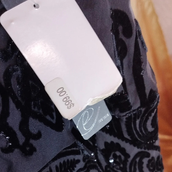 ECI Black Fitted Embellished Tank Top - Picture 4 of 5